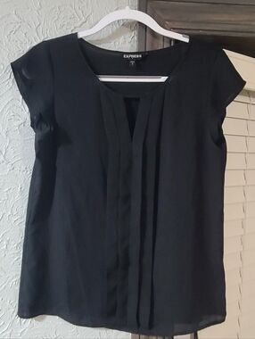 Express women's black pleated keyhole neck blouse with cap sleeves